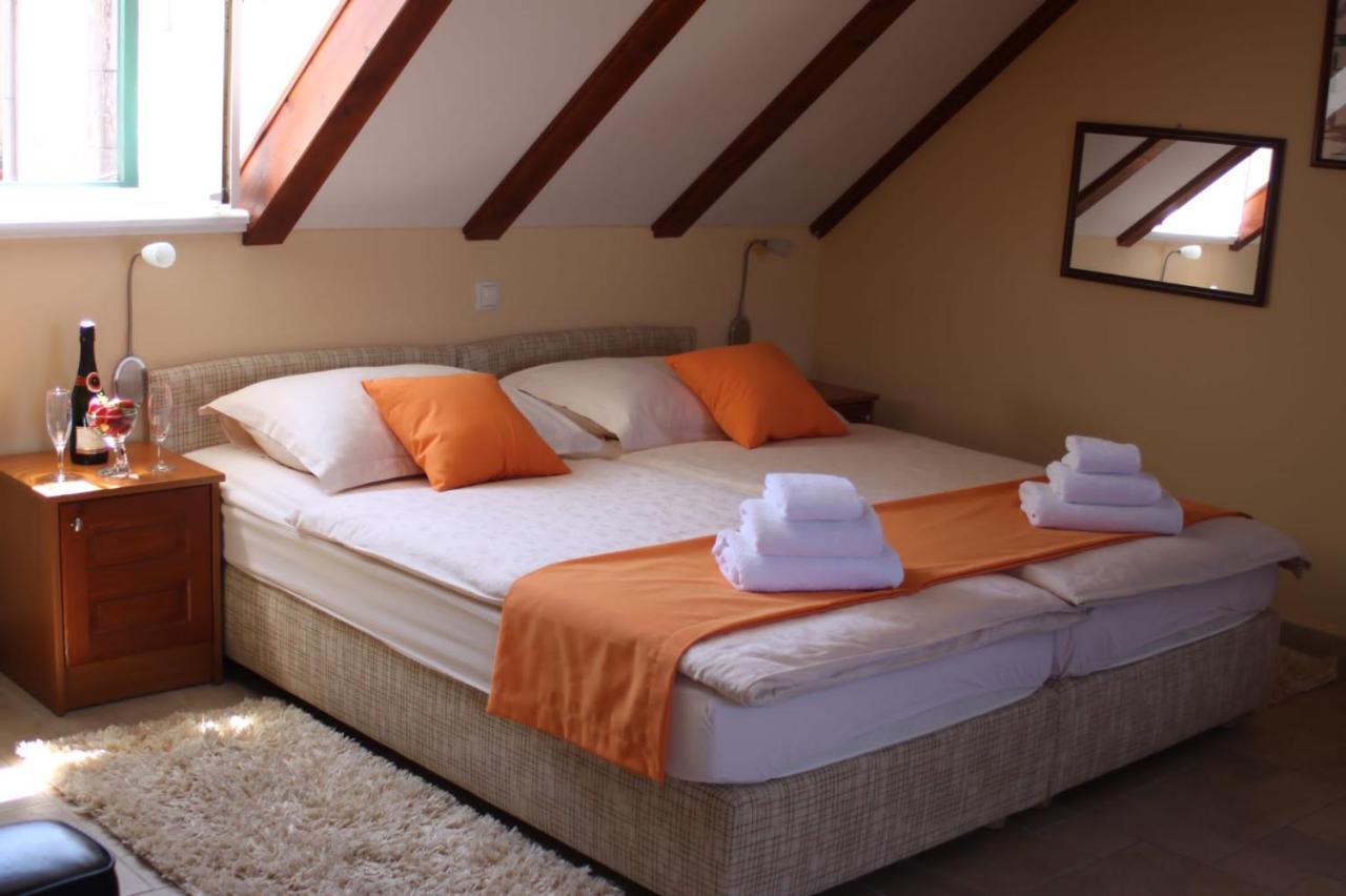 Rooms Toni Palace Split Exterior foto